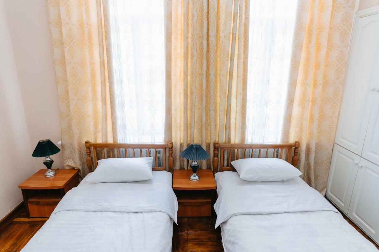 Lion B&B Самарканд Экстерьер фото