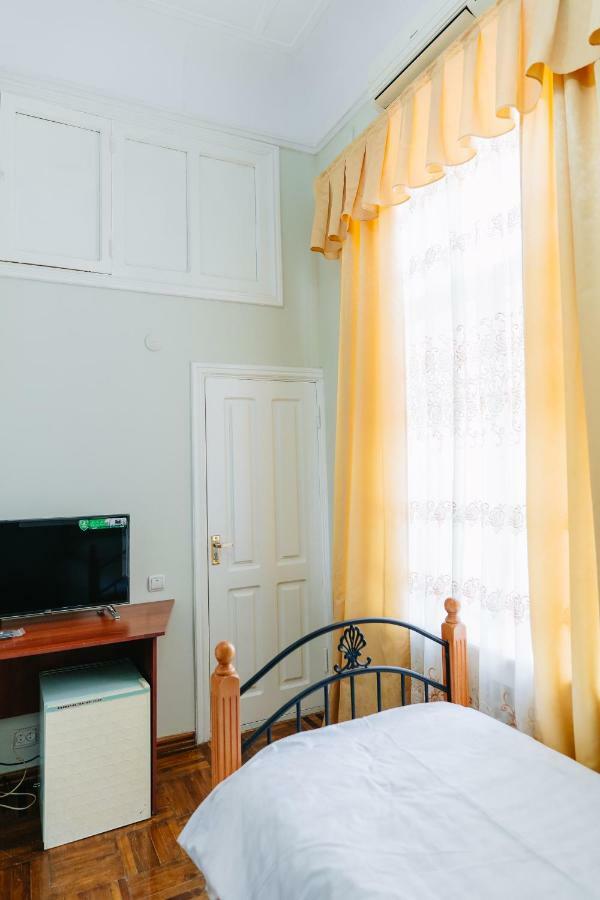 Lion B&B Самарканд Экстерьер фото