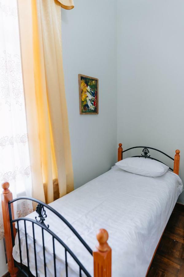 Lion B&B Самарканд Экстерьер фото