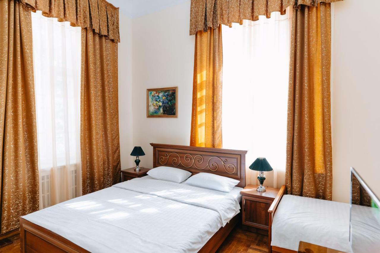 Lion B&B Самарканд Экстерьер фото